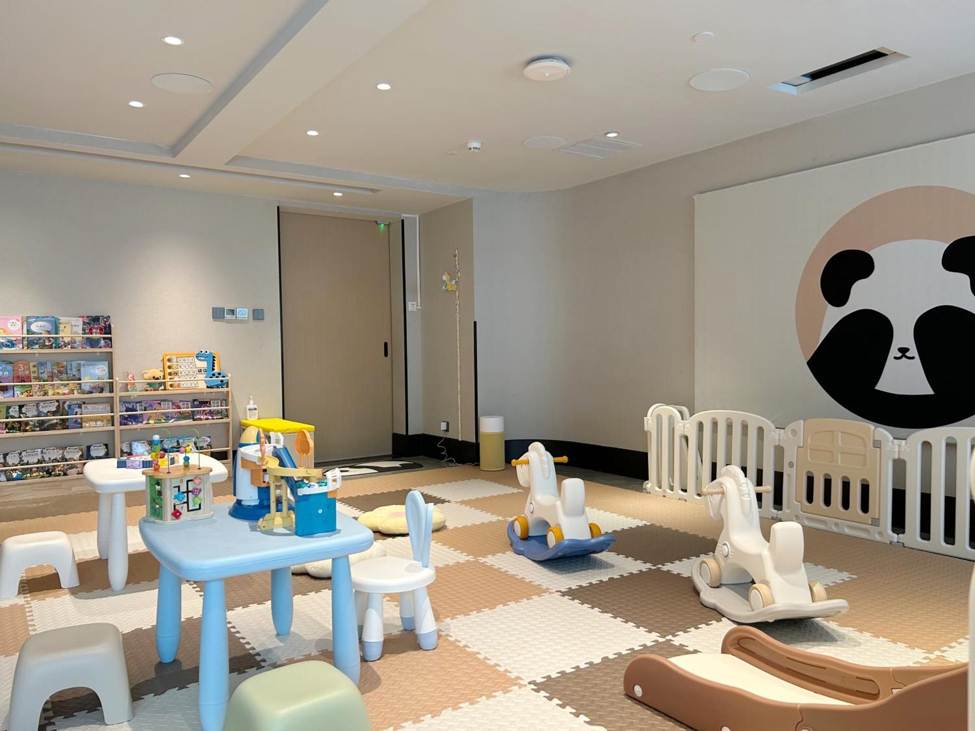 Aparthotel Citadines Gaoxin Chengdu Esterno foto