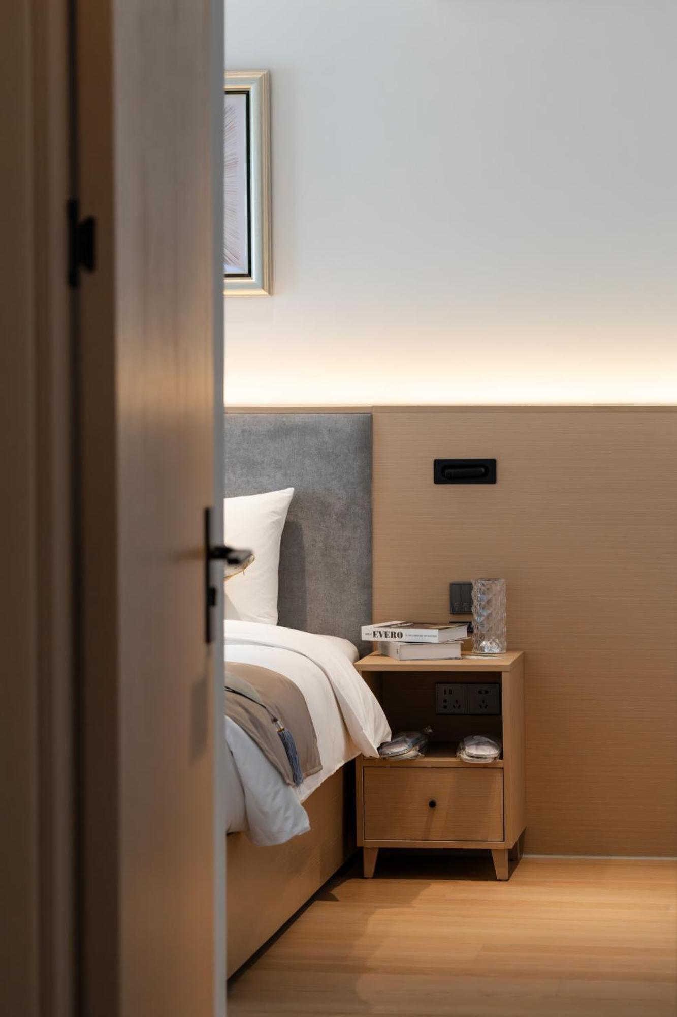 Aparthotel Citadines Gaoxin Chengdu Esterno foto
